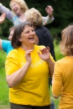 Lachyoga-Leiterin_der_ersten_Stunde