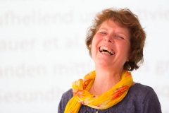 Dr. Anne Jeschke - Lachyoga und Brustkrebs